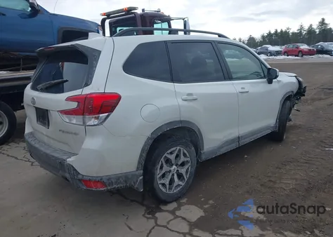 2019 Subaru Forester Premium z USA, uszkodzony, nr VIN JF2SKAGC3KH487550
